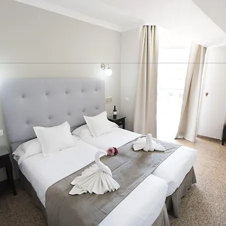 Toboso Chaparil Hotel 3*