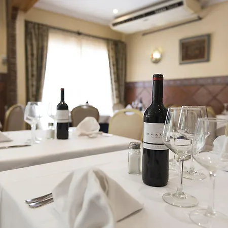 Toboso Chaparil מלון