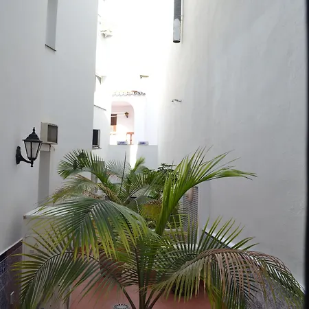 Toboso Chaparil מלון 3*