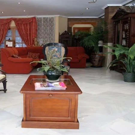 Toboso Chaparil מלון 3*