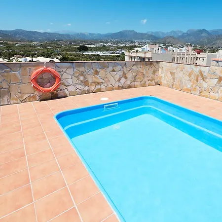 מלון Toboso Chaparil 3*