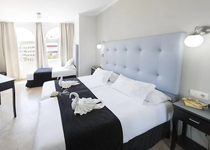 Toboso Chaparil Hotel 3*